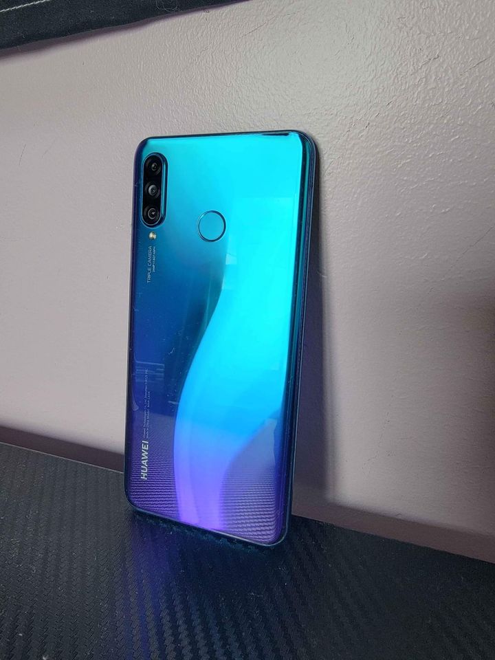 Second Hand Huawei P30 LITE For Sale West Kelowna, British Columbia