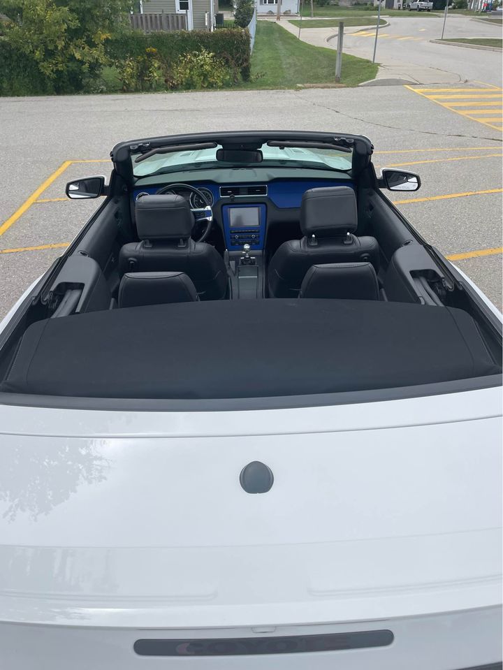 Second Hand 2013 Ford mustang For Sale Blandford-Blenheim, Ontario Gallery Image