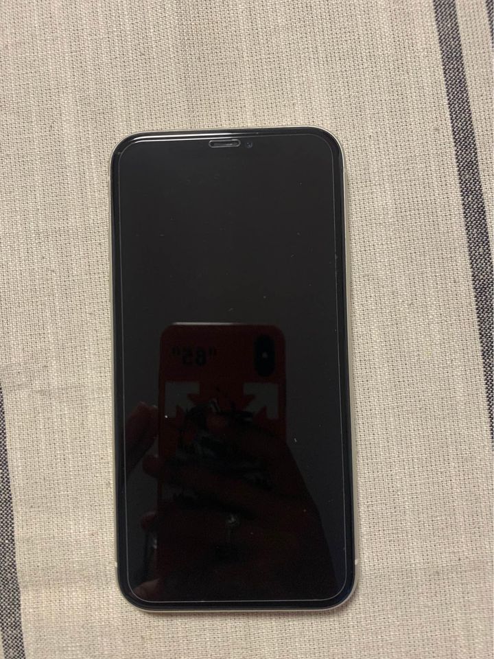 Second Hand Iphone 11 For Sale Calgary, AB Gallery Image