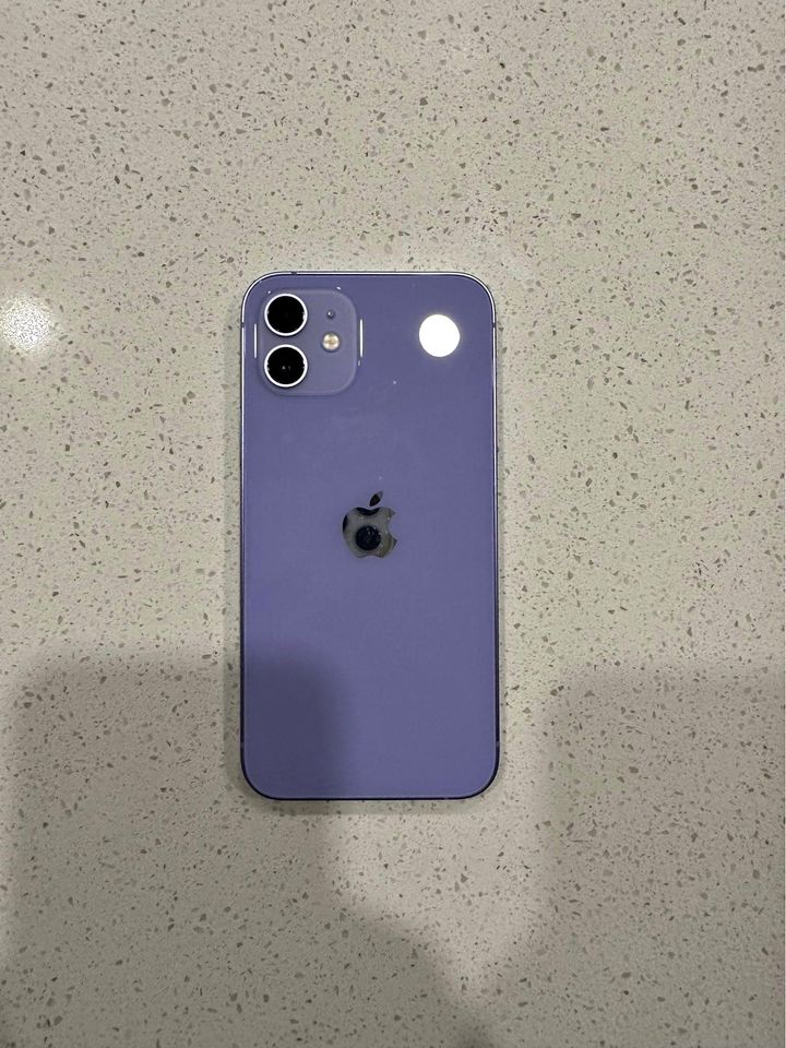 Second Hand iPhone 12 64 GB (Purple) For Sale Rocky View County, Alberta