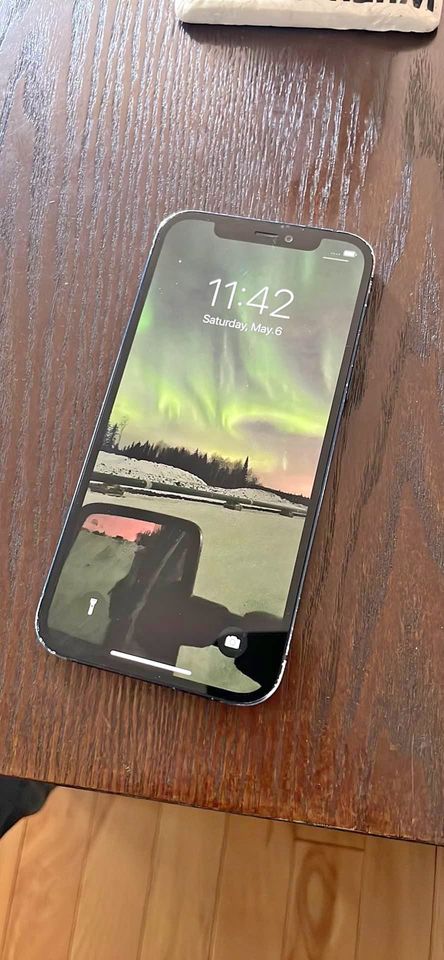 Second Hand iPhone 12 For Sale Edmonton, Alberta