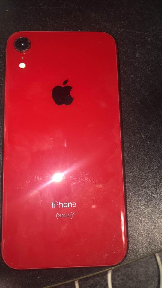 Second Hand Apple IPhone Red XR For Sale Edmonton, Alberta