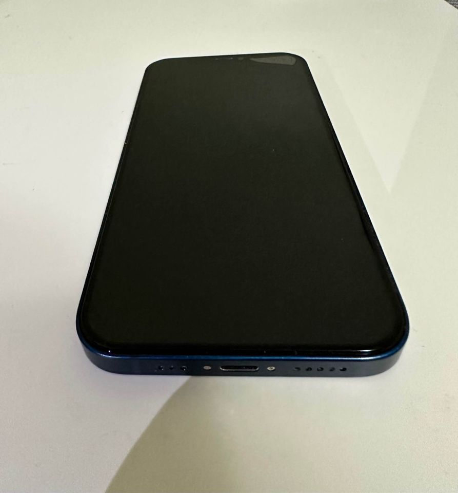 second Hand iPhone 12 64gb (Without box) For Sale Calgary, Alberta Gallery Image