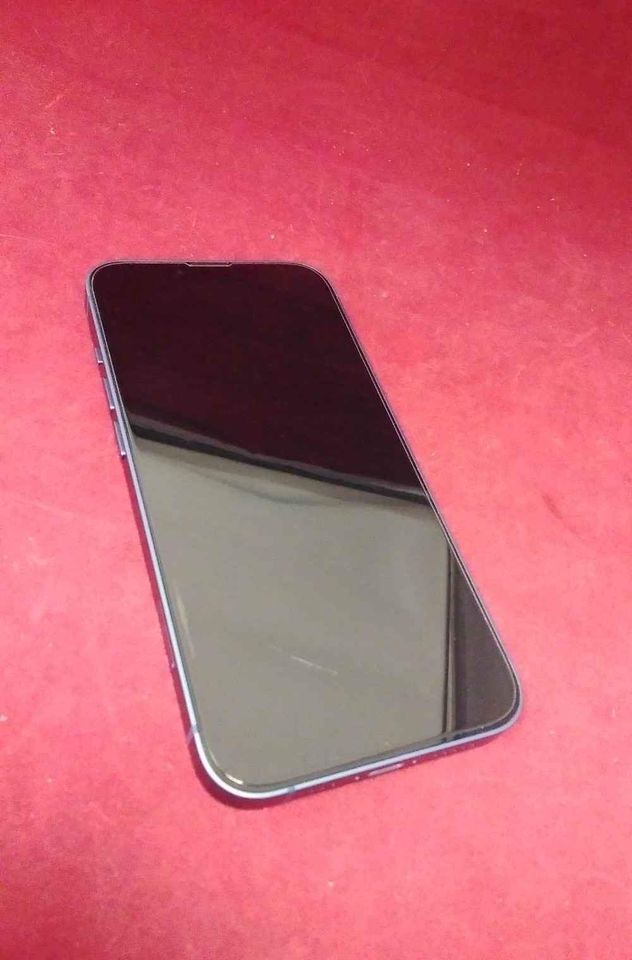 Second Hand BLACKLISTED iphone 13 For Sale Edmonton, Alberta Gallery Image