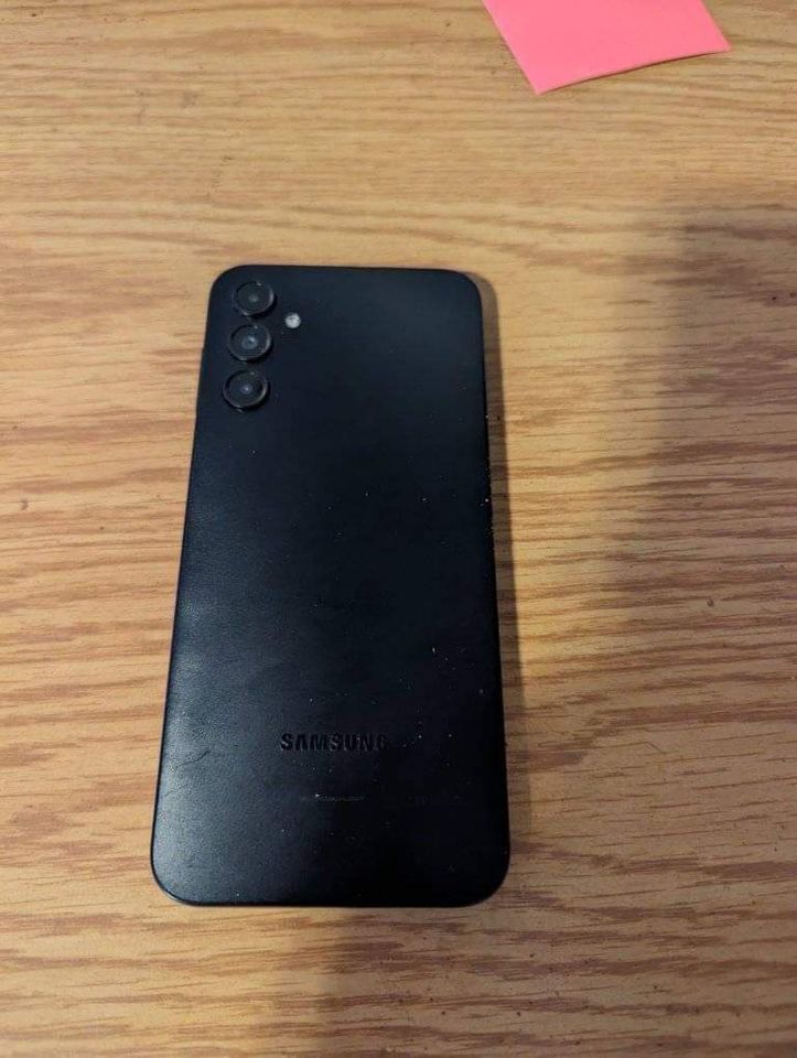 Second Hand Samsung A14 For Sale Calgary, Alberta Gallery Image