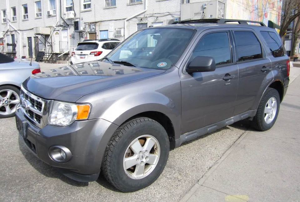 Second Hand 2011 Ford escape For Sale Toronto, Ontario