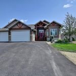 5 Beds 3 Baths House For Sale 104 St, Grande Prairie County No 1, AB Gallery Image
