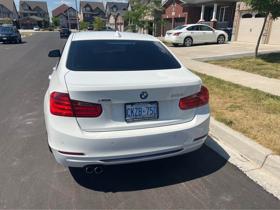 2015 BMW 3 Series Pristine Condition Low Mileage Impeccable Style Guelph, Ontario