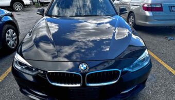 2013 BMW 3 Series – Sleek, Stylish, and Driven 167,000 km Oshawa, Ontario